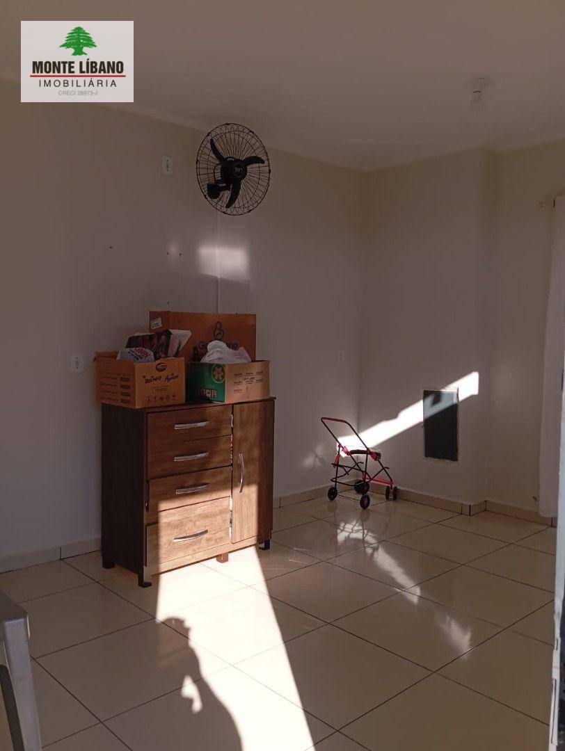 Casa à venda com 3 quartos, 160m² - Foto 3