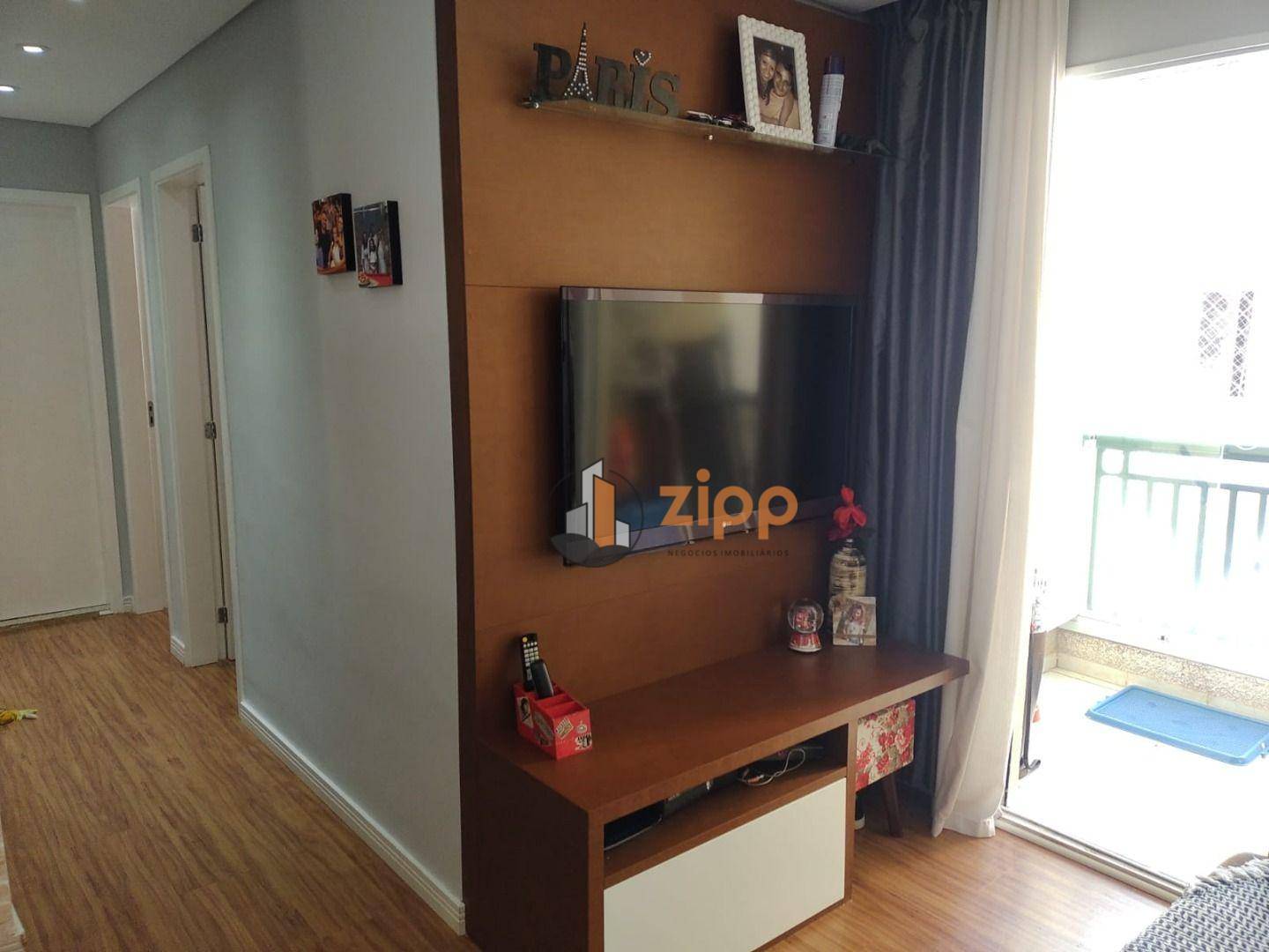 Apartamento à venda com 2 quartos, 53m² - Foto 2