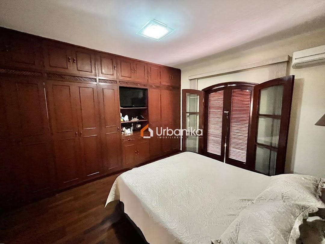 Casa, 3 quartos, 154 m² - Foto 2