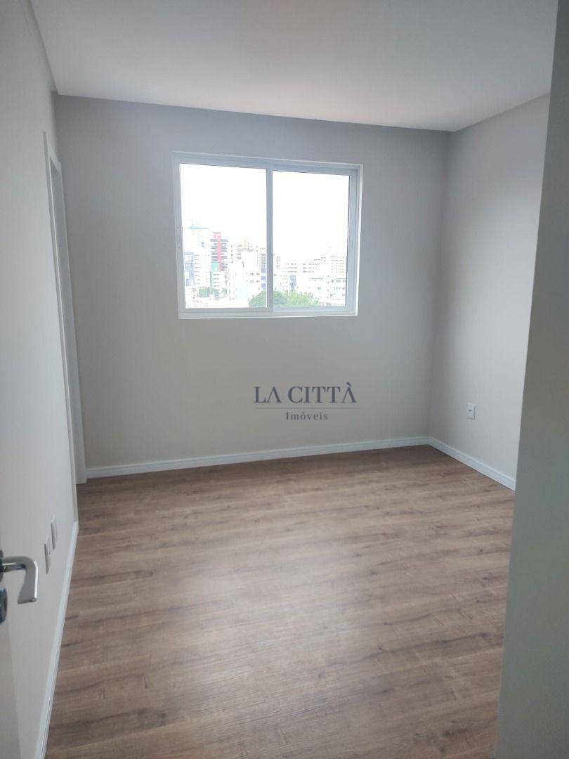 Apartamento à venda com 3 quartos, 88m² - Foto 8