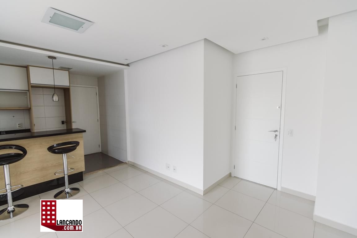 Apartamento à venda com 2 quartos, 61m² - Foto 11