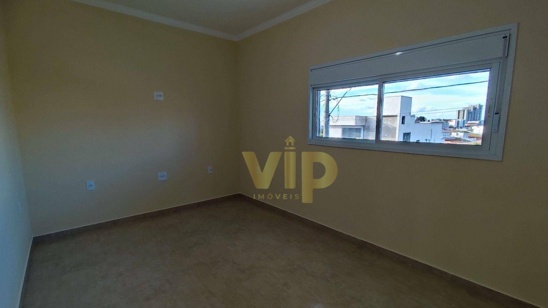 Casa à venda com 4 quartos, 210m² - Foto 40