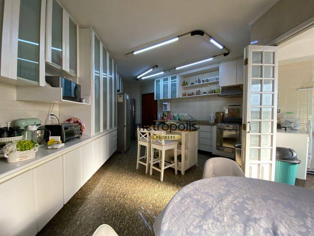 Apartamento à venda com 4 quartos, 207m² - Foto 31