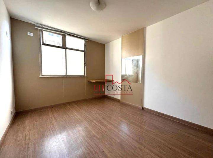 Apartamento à venda com 2 quartos, 70m² - Foto 12