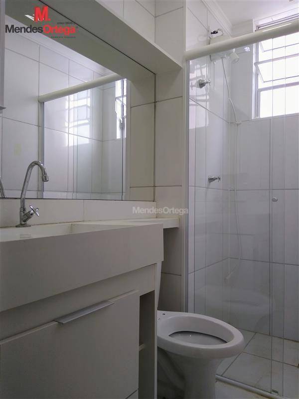 Apartamento para alugar com 2 quartos, 50m² - Foto 12