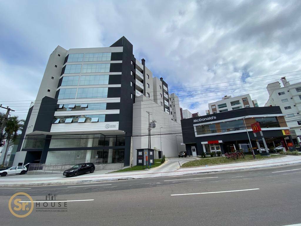 Depósito-Galpão-Armazém para alugar, 1126m² - Foto 1