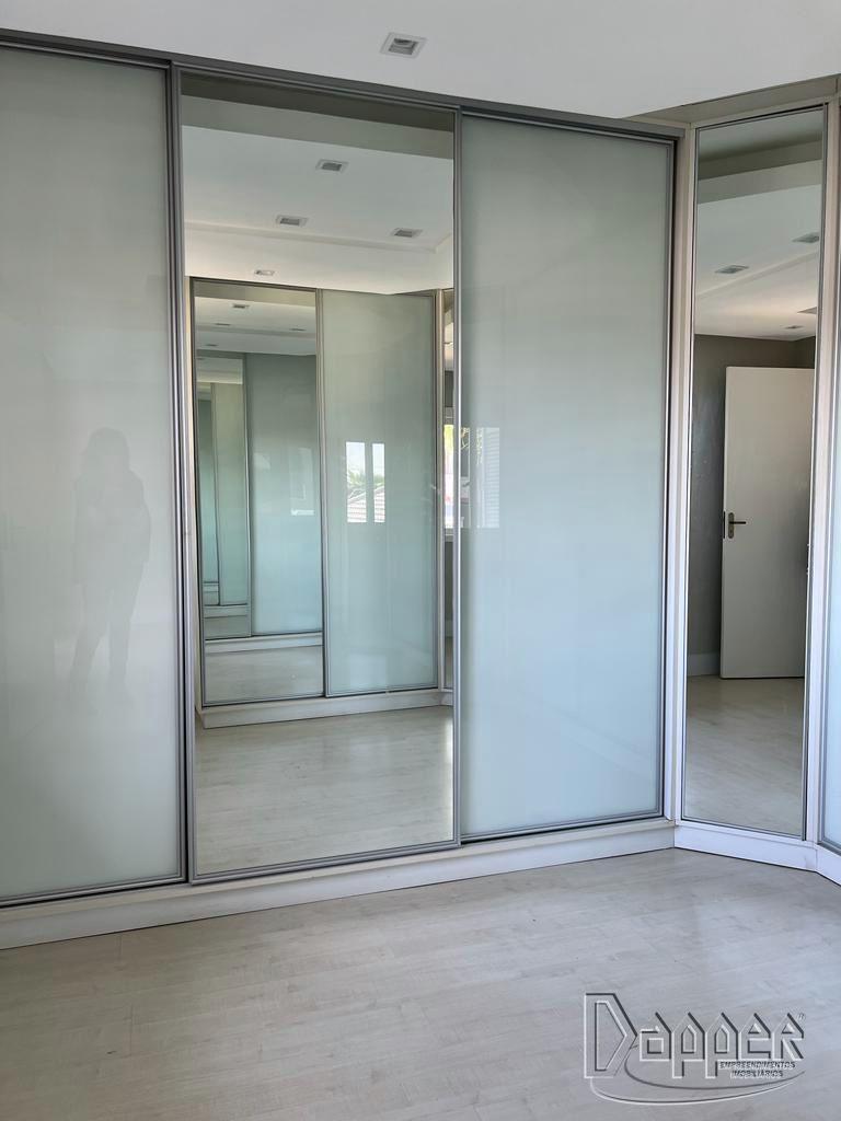 Casa à venda com 3 quartos, 310m² - Foto 12