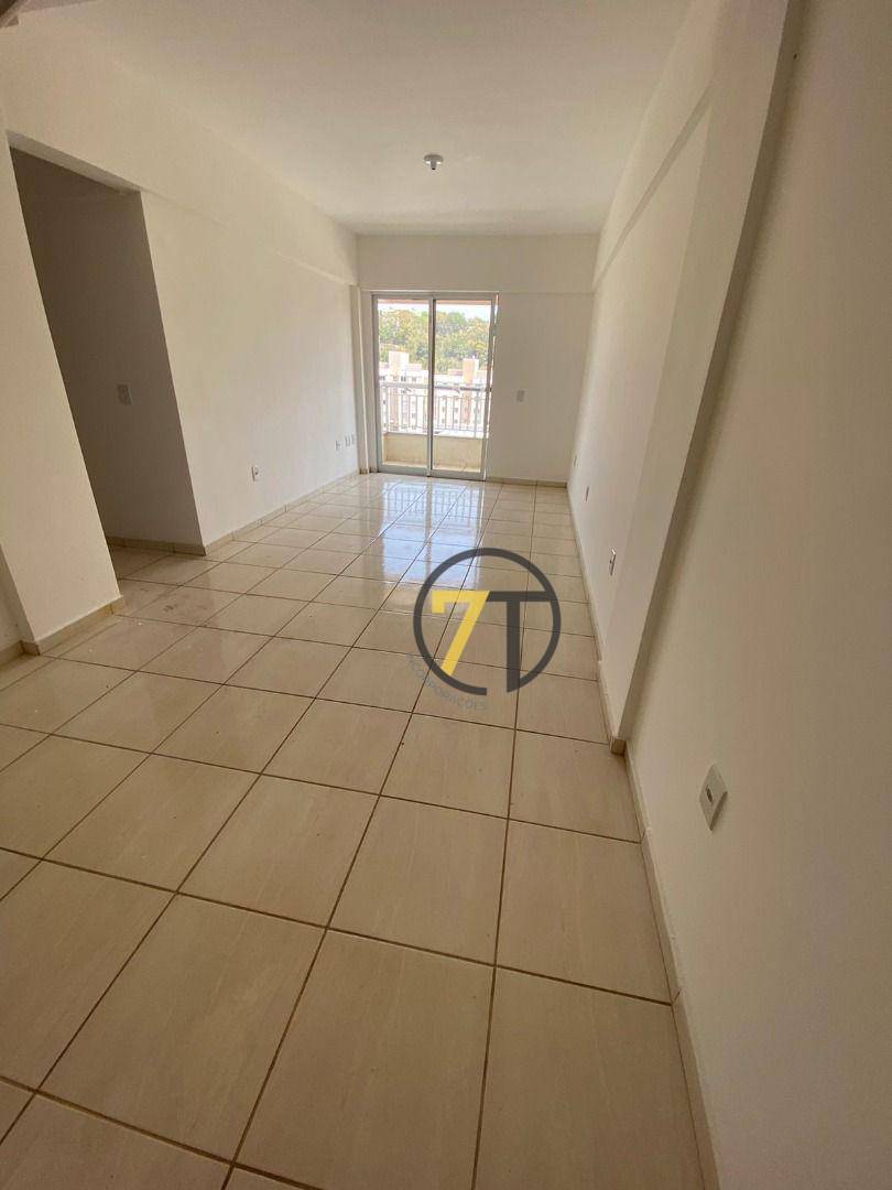 Cobertura à venda com 3 quartos, 200m² - Foto 2