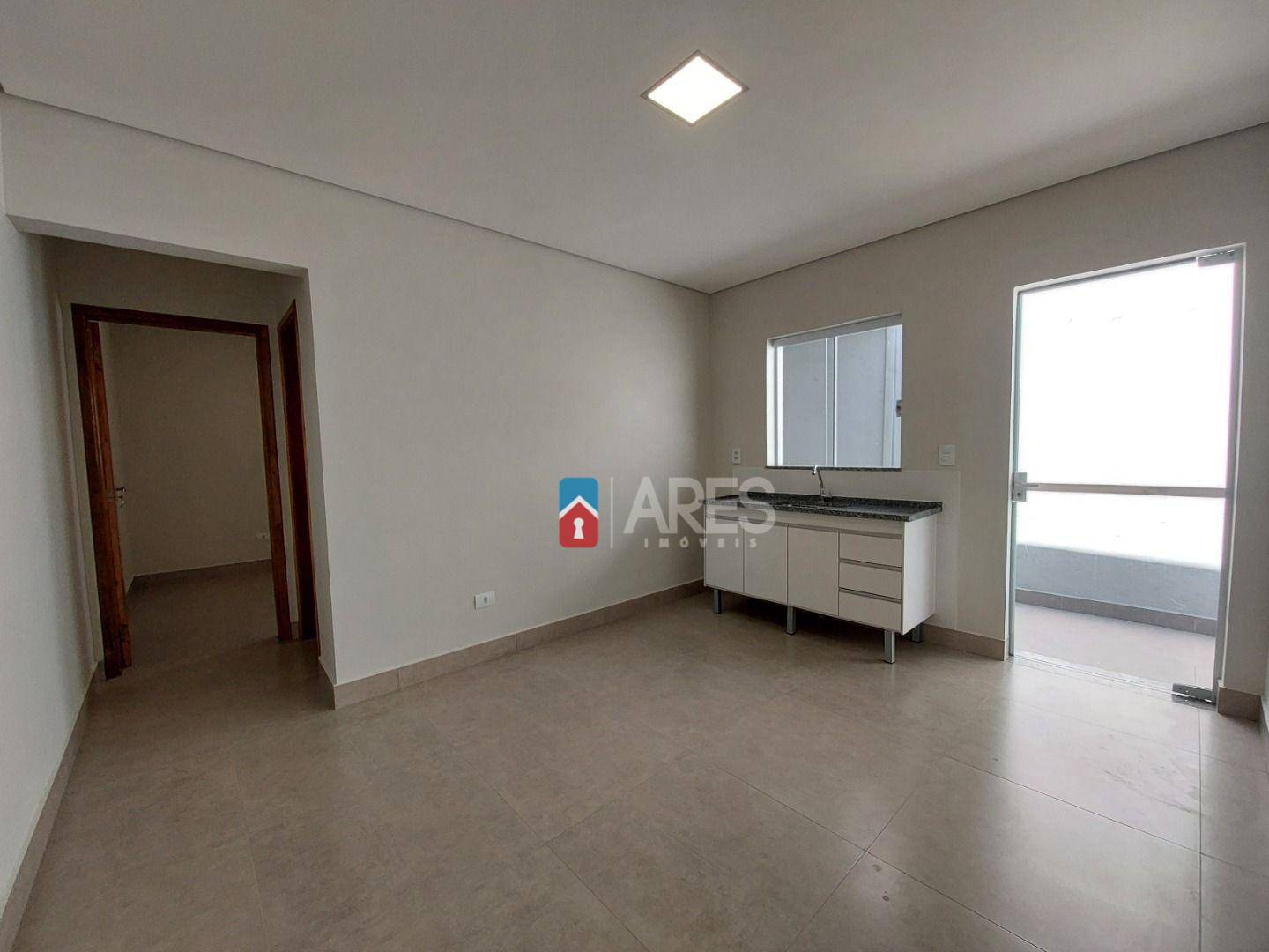 Casa para alugar com 1 quarto, 47m² - Foto 1