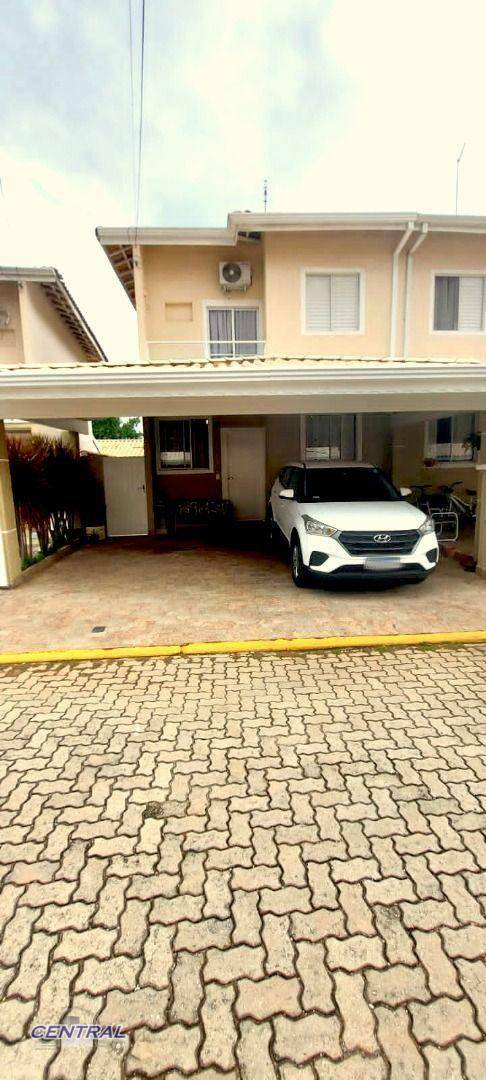 Sobrado à venda com 3 quartos, 120m² - Foto 1