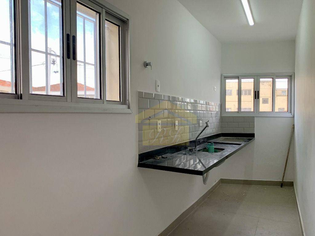 Apartamento para alugar com 3 quartos, 80m² - Foto 3