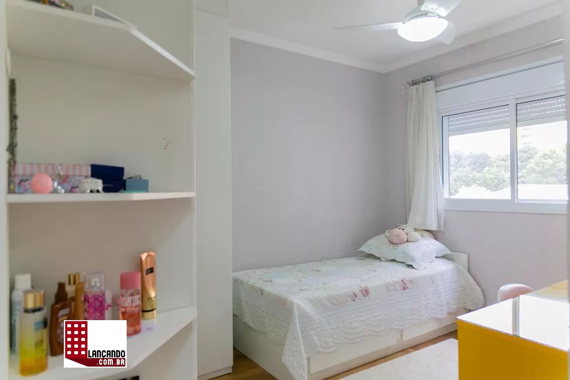 Apartamento à venda com 4 quartos, 176m² - Foto 2