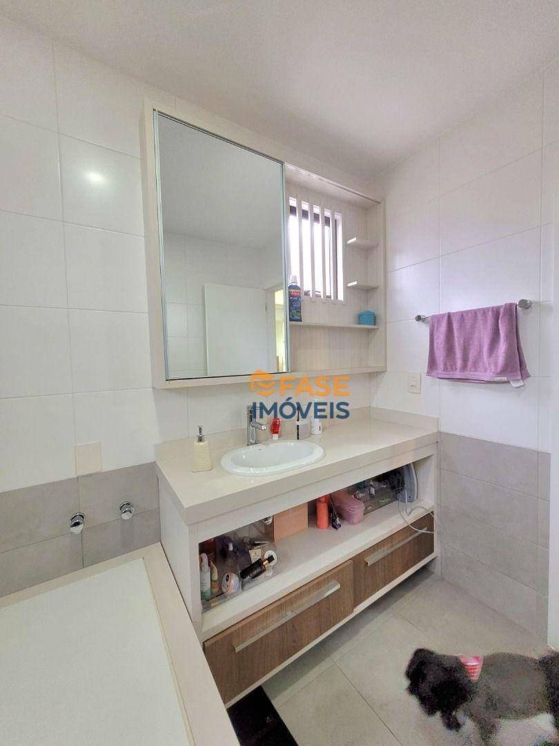 Apartamento à venda com 4 quartos, 157m² - Foto 37