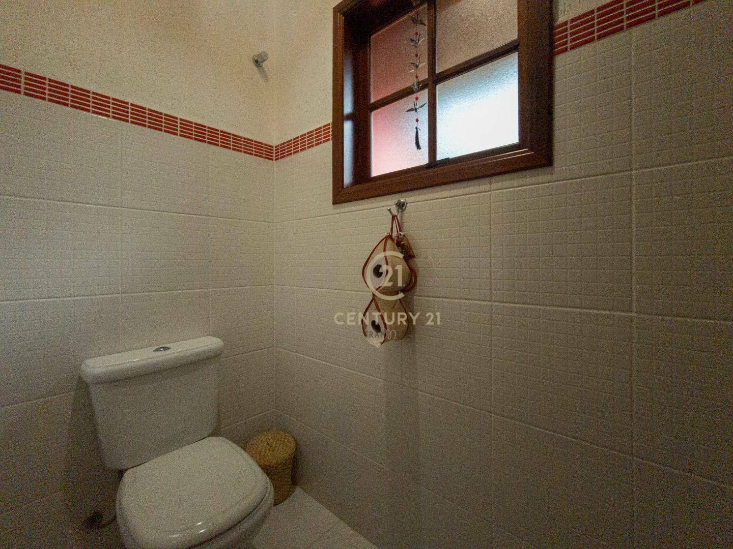 Casa de Condomínio à venda com 4 quartos, 400m² - Foto 22