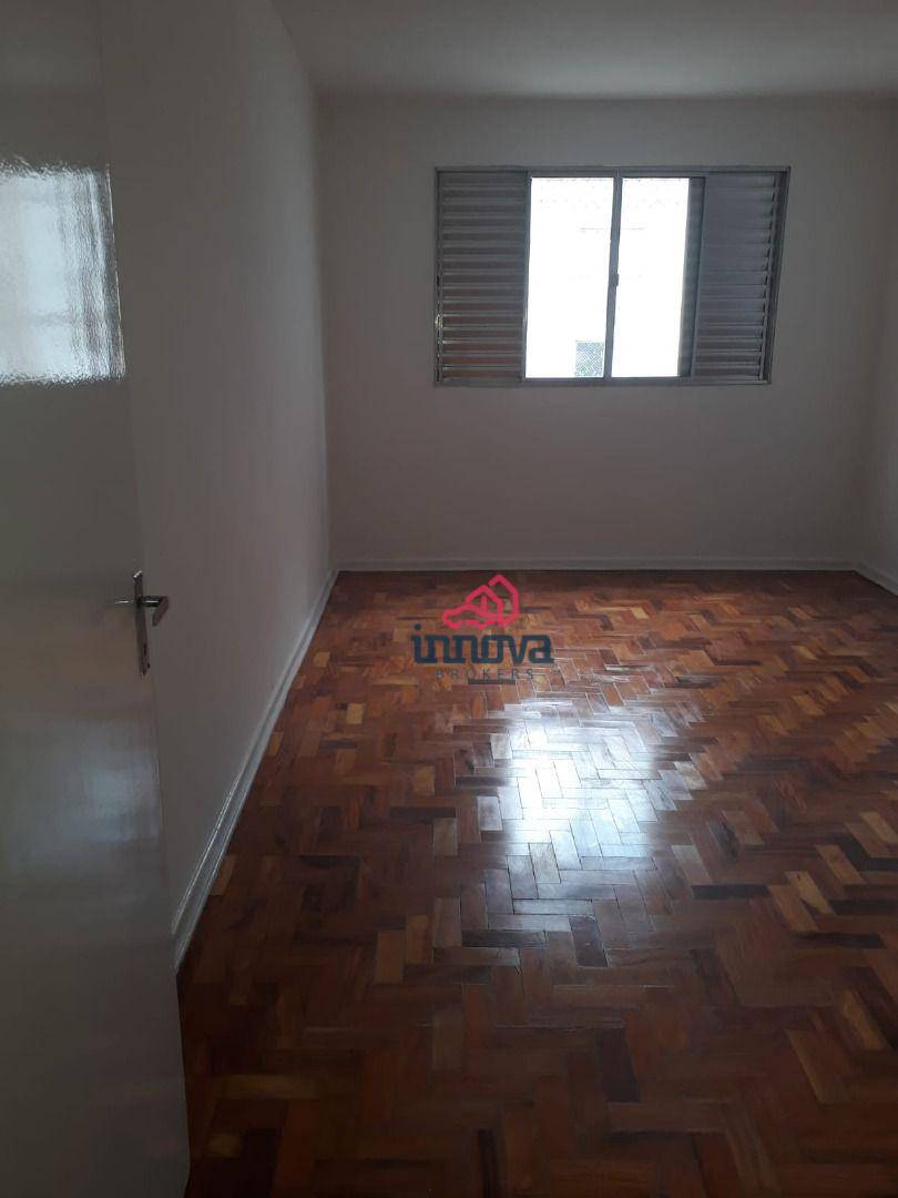 Apartamento para alugar com 3 quartos, 100m² - Foto 4