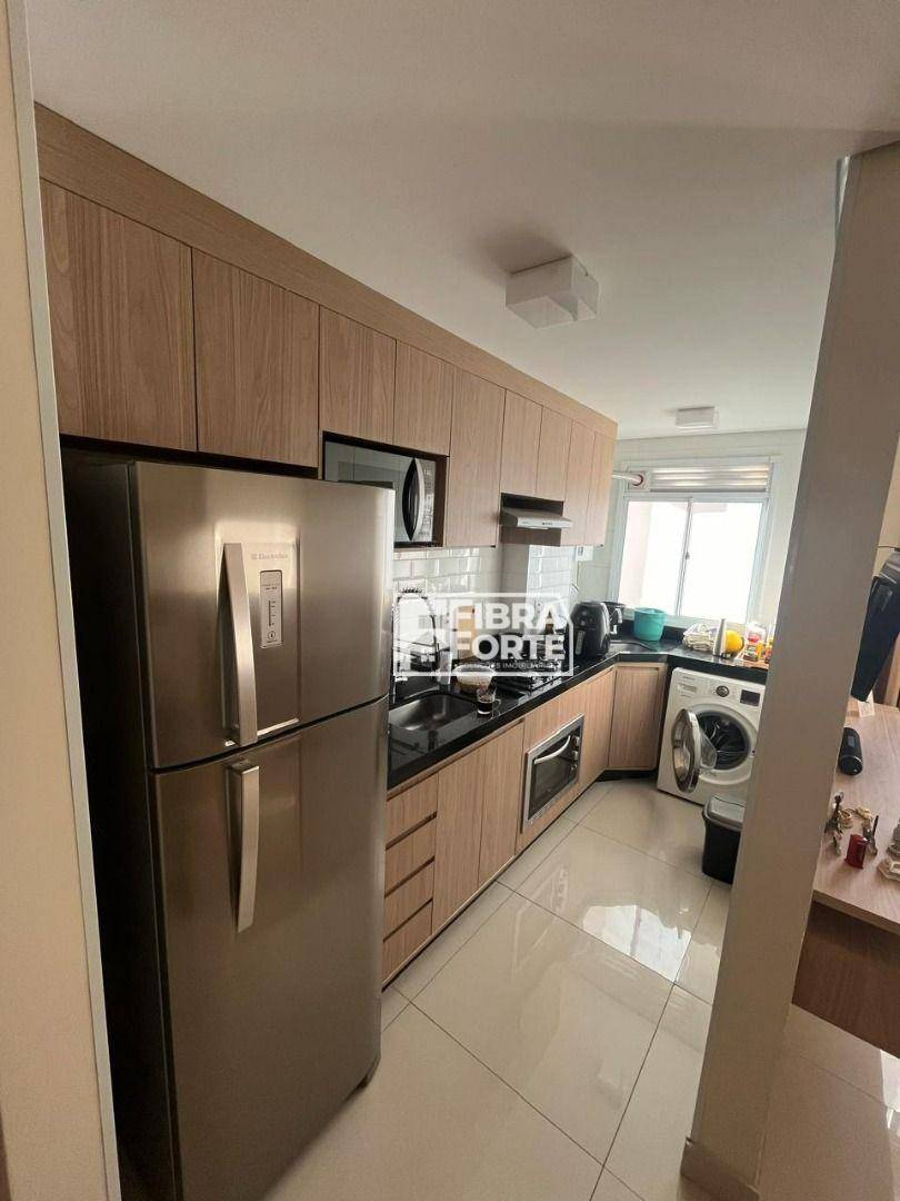 Apartamento à venda com 2 quartos, 42m² - Foto 15