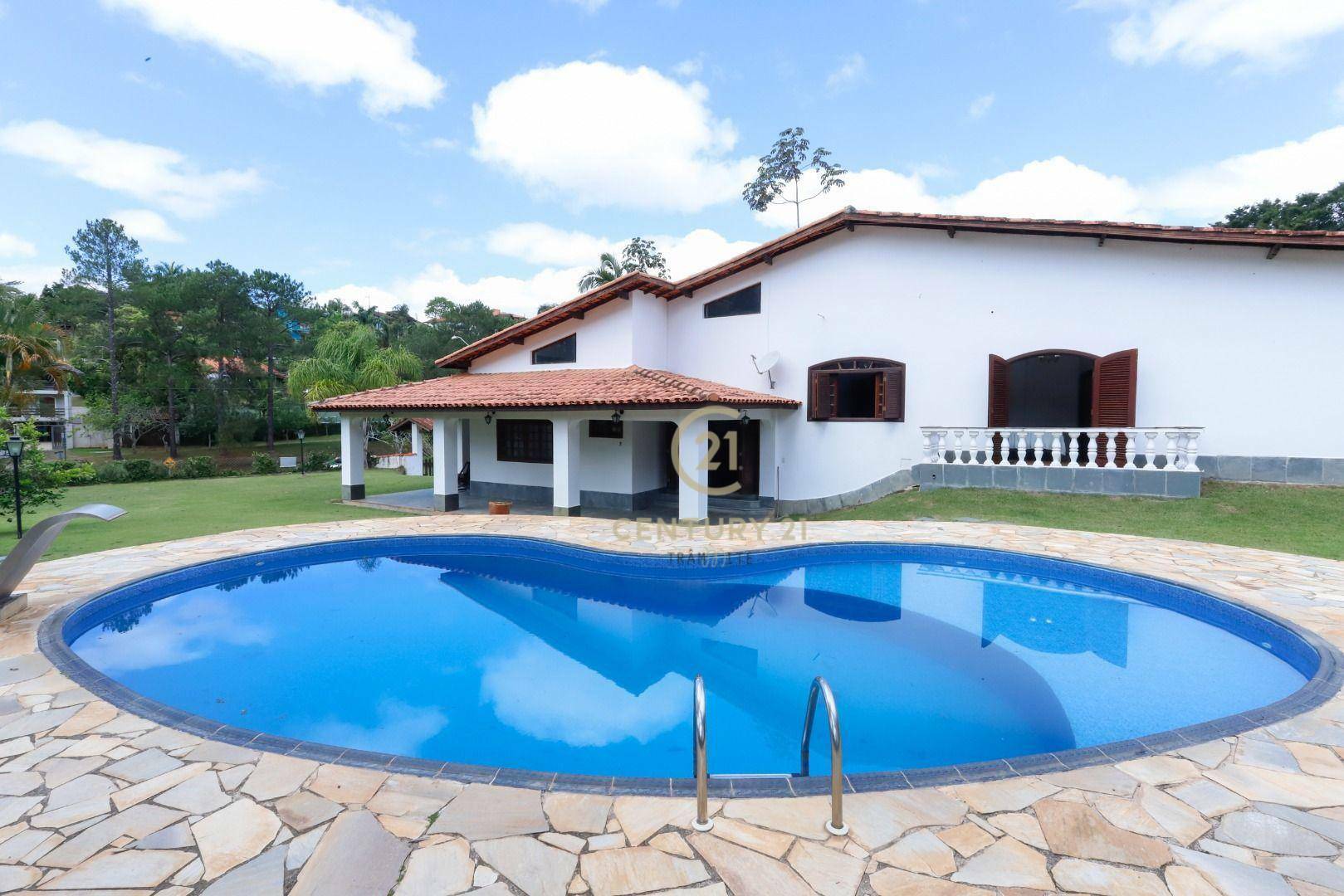 Casa de Condomínio à venda com 4 quartos, 272m² - Foto 1