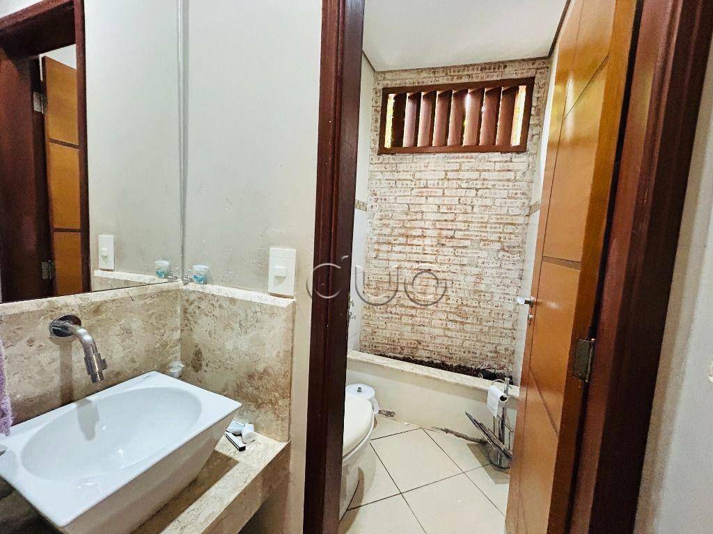 Casa à venda com 3 quartos, 220m² - Foto 5