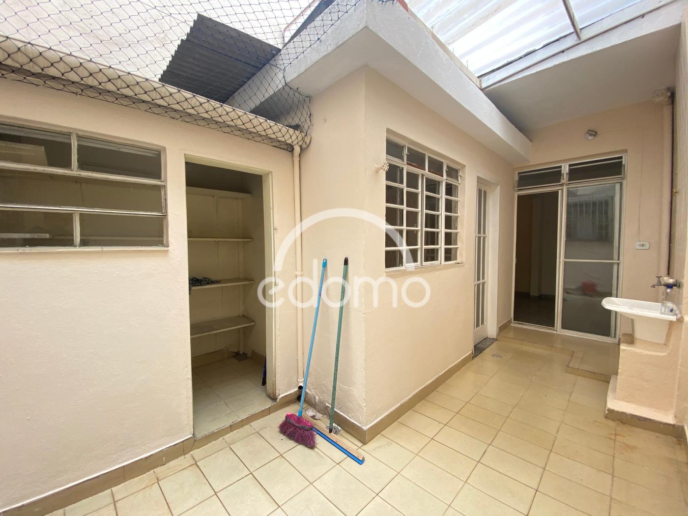 Apartamento para alugar com 3 quartos, 70m² - Foto 11