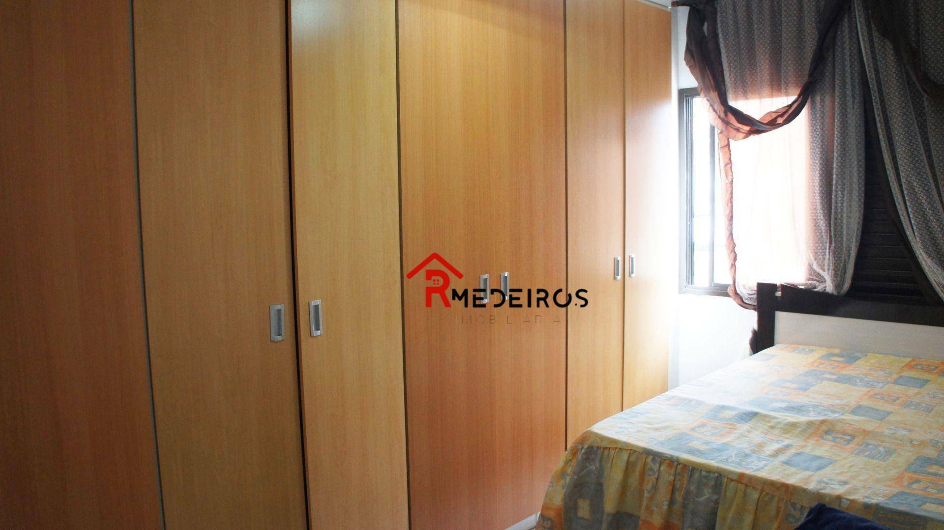 Apartamento à venda com 3 quartos, 107m² - Foto 13