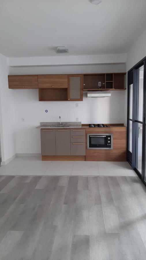 Apartamento à venda com 2 quartos, 69m² - Foto 25