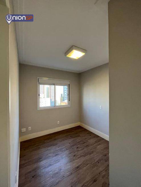 Apartamento à venda com 2 quartos, 80m² - Foto 7