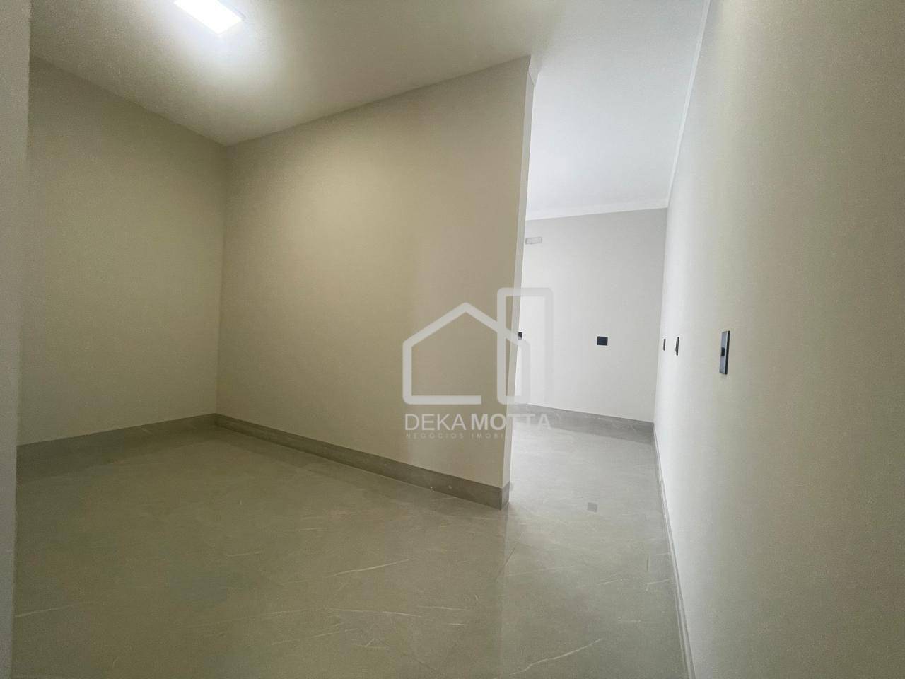 Casa à venda com 3 quartos, 150m² - Foto 11