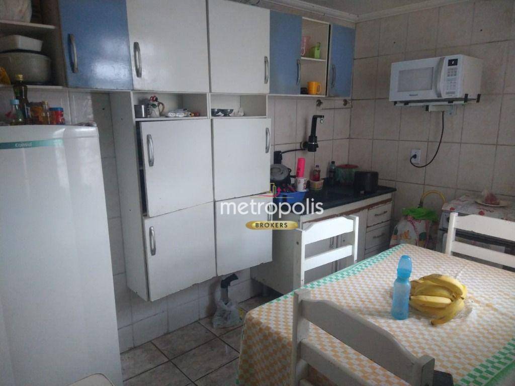 Sobrado à venda com 4 quartos, 180m² - Foto 2