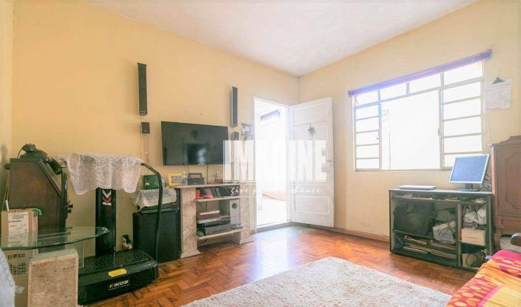 Casa à venda com 3 quartos, 138m² - Foto 2