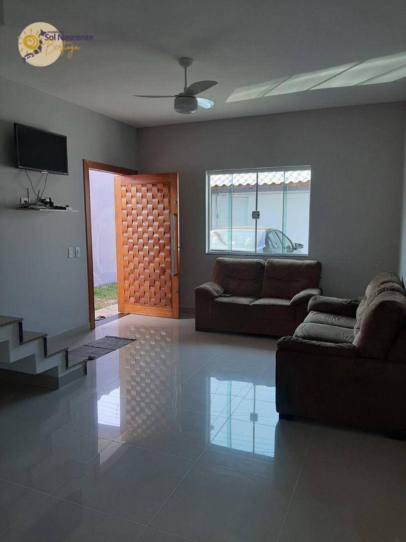 Casa para alugar com 2 quartos, 300m² - Foto 2