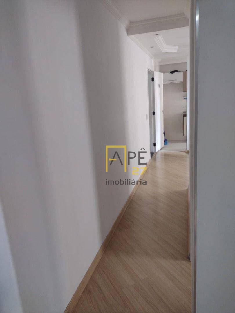 Apartamento para alugar com 2 quartos, 47m² - Foto 4