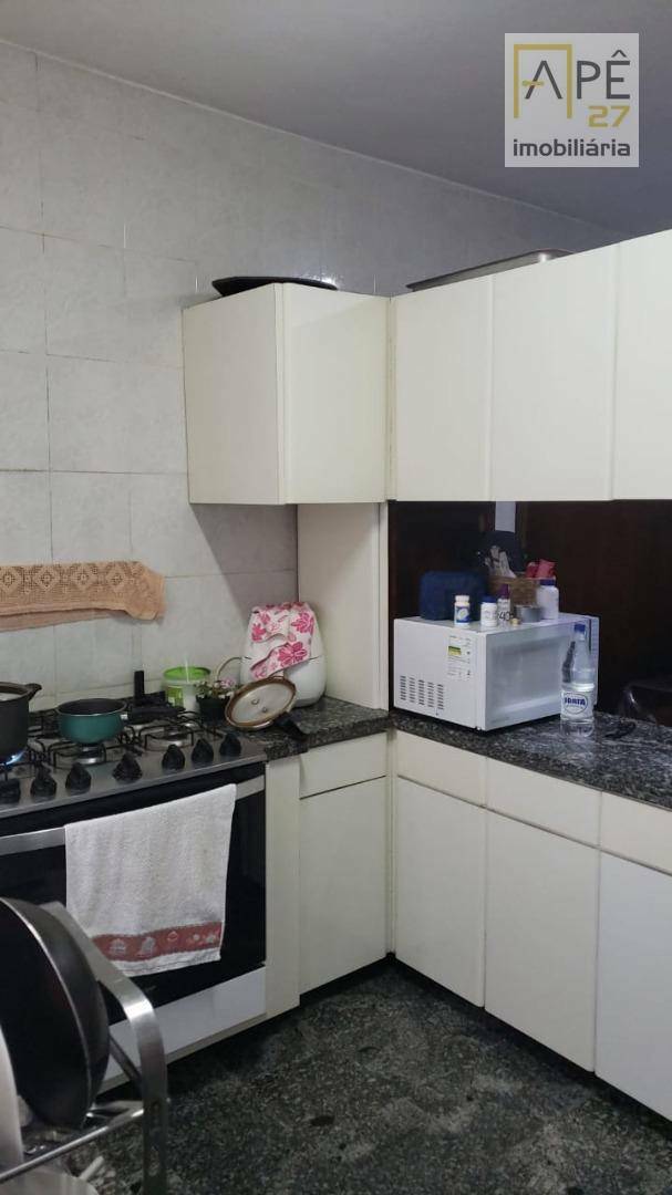 Sobrado à venda com 4 quartos, 350M2 - Foto 7