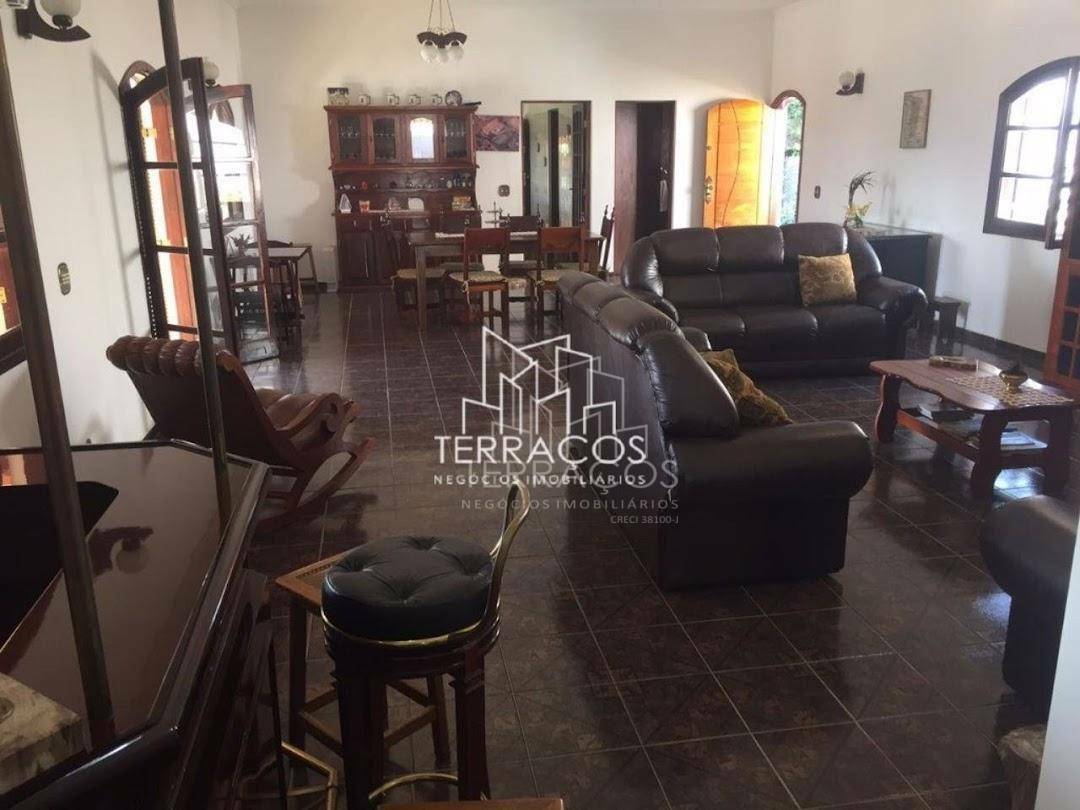 Casa de Condomínio à venda com 6 quartos, 550m² - Foto 4