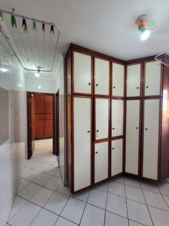 Apartamento à venda com 3 quartos, 140m² - Foto 27