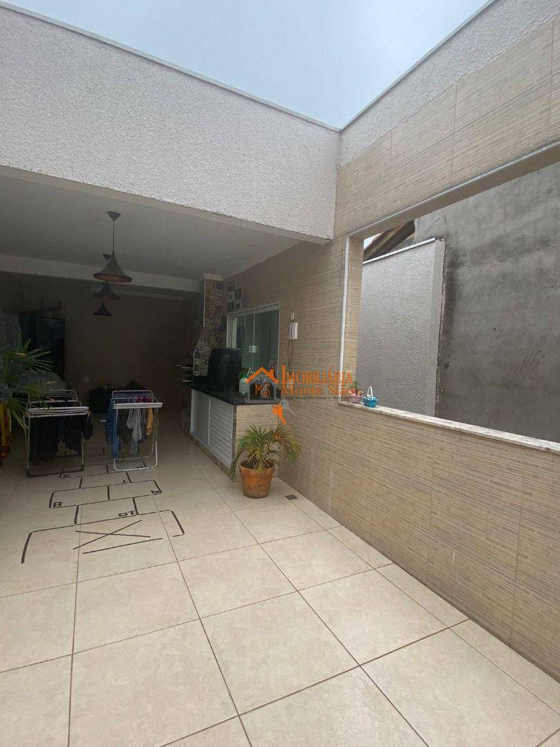 Sobrado à venda com 2 quartos, 220m² - Foto 13