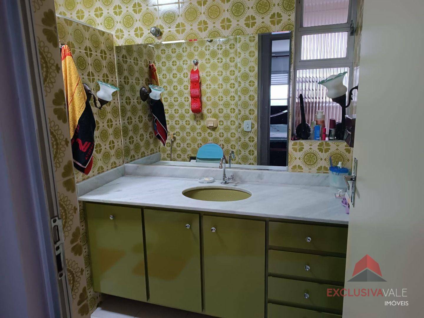 Apartamento à venda com 3 quartos, 115m² - Foto 12