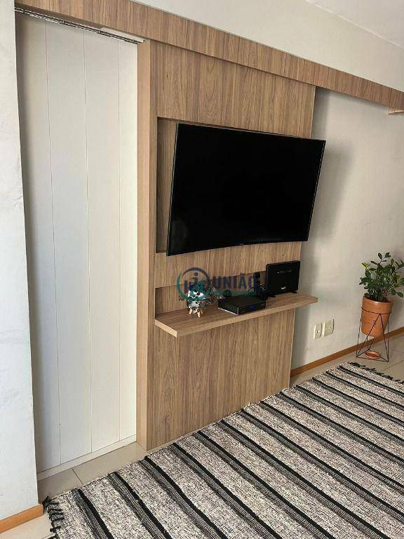 Apartamento à venda com 3 quartos, 105m² - Foto 5