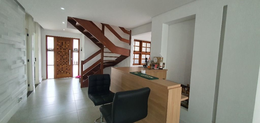 Casa de Condomínio à venda com 4 quartos, 310m² - Foto 12