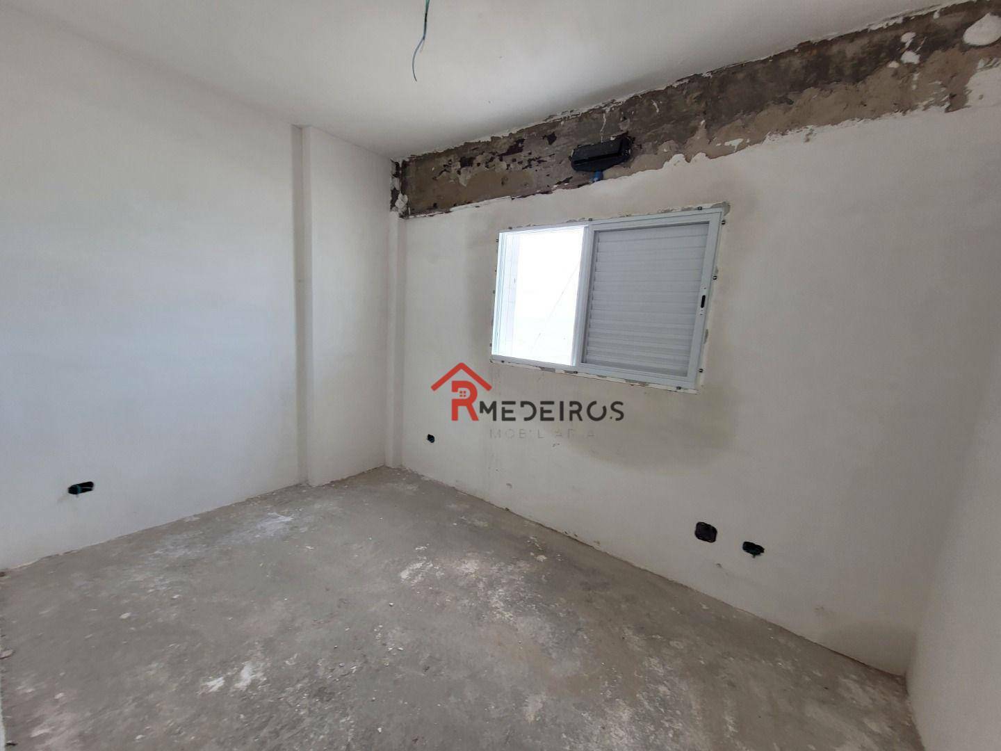 Apartamento à venda com 2 quartos, 75m² - Foto 16