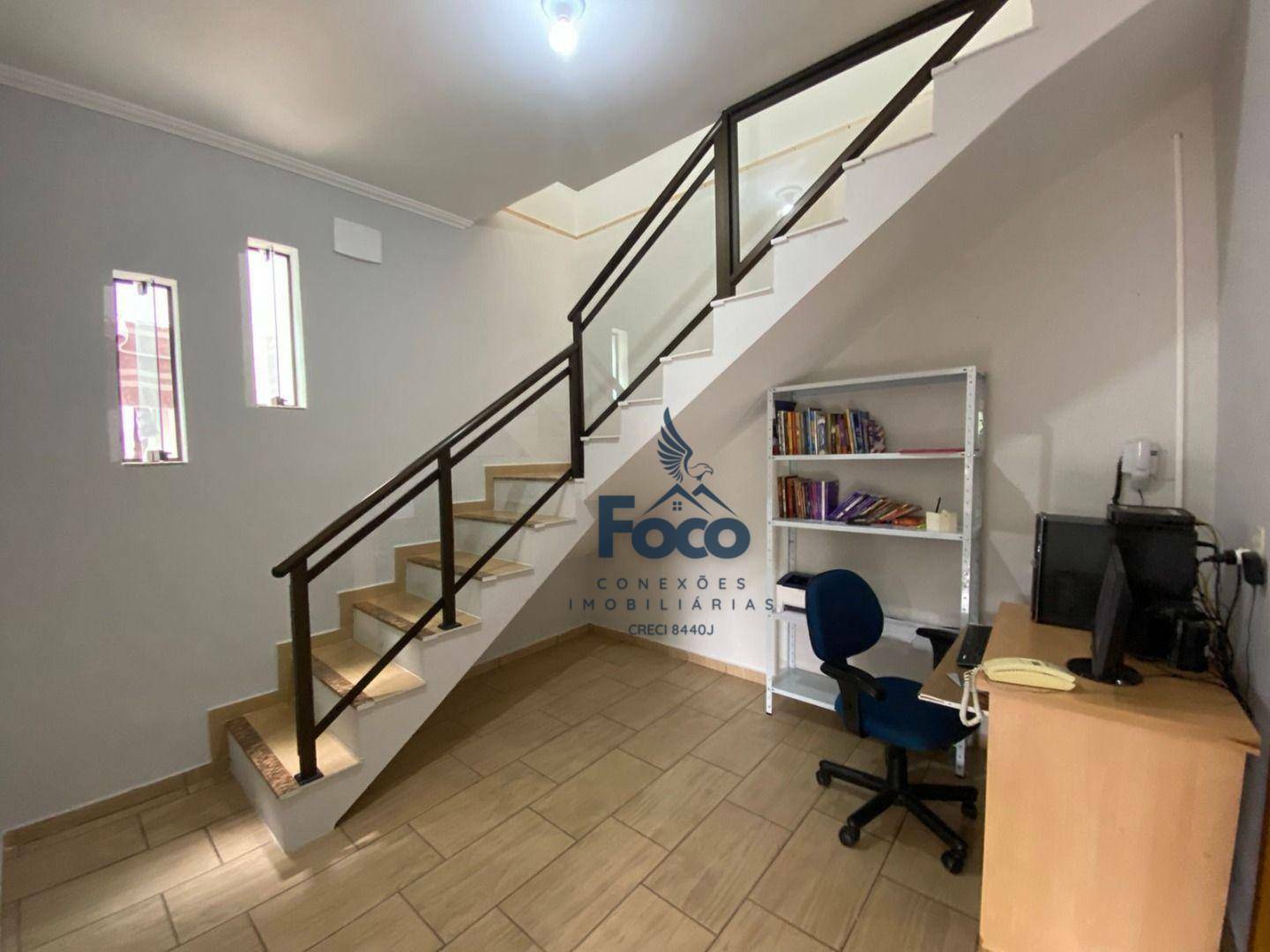 Casa à venda com 3 quartos, 214m² - Foto 10