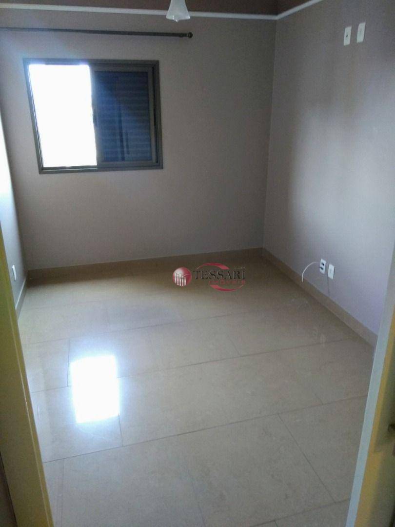 Apartamento à venda com 3 quartos, 102m² - Foto 7