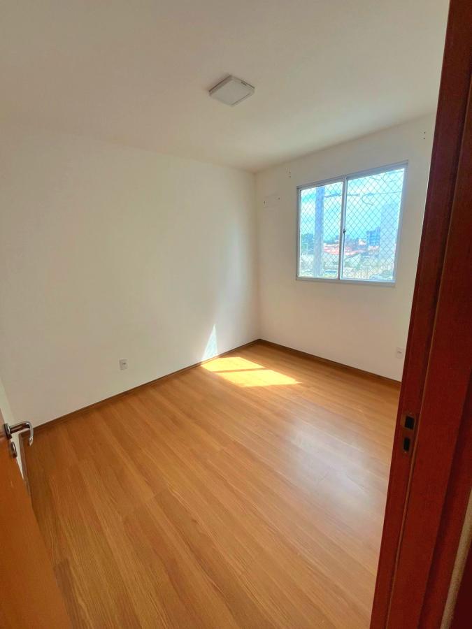 Apartamento para alugar com 2 quartos, 44m² - Foto 3