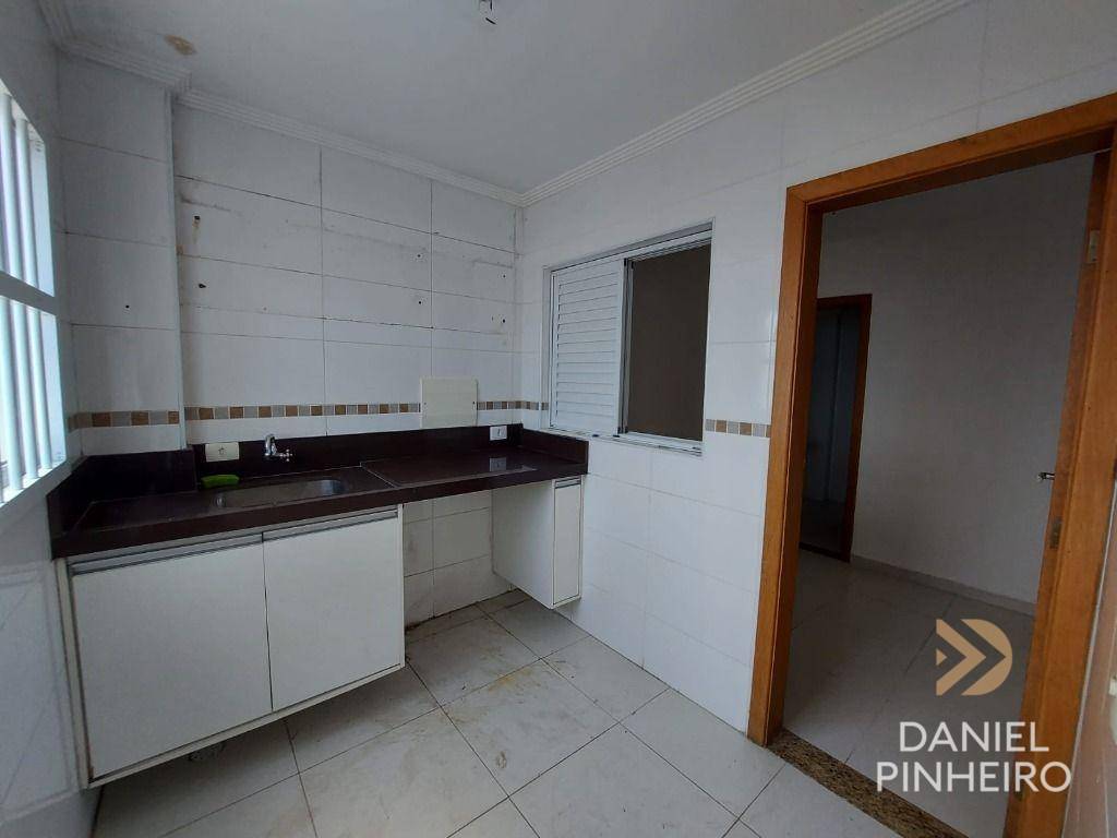 Apartamento à venda com 3 quartos, 120m² - Foto 13