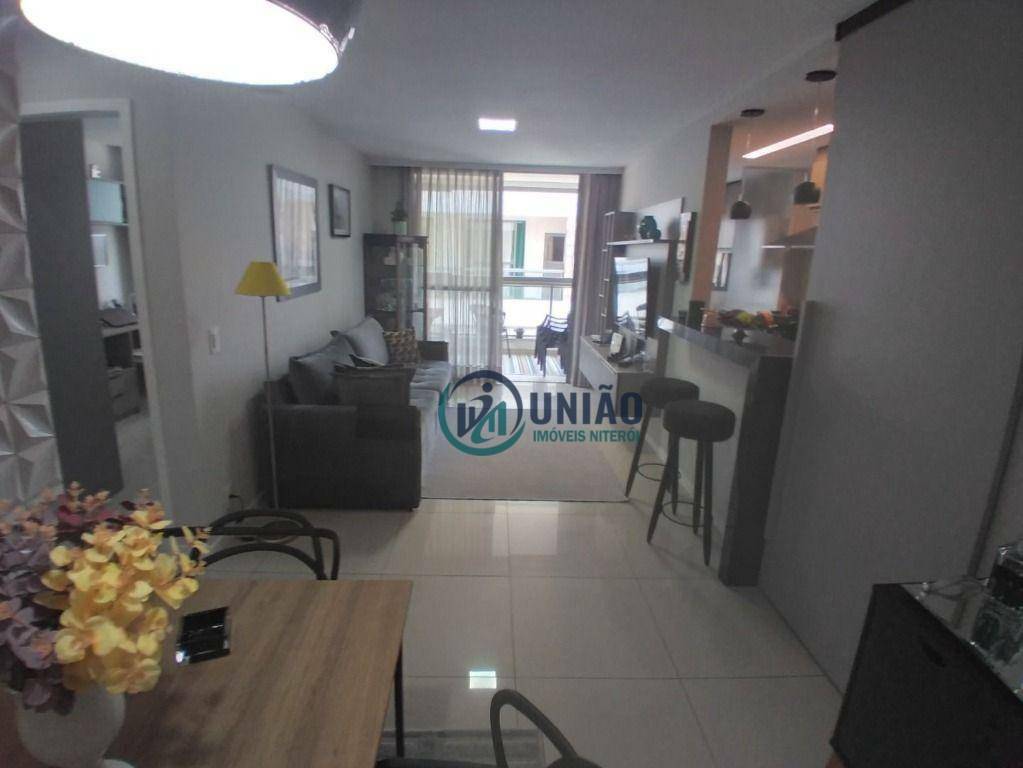 Apartamento à venda com 2 quartos, 80m² - Foto 12