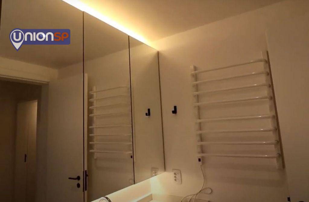 Apartamento à venda com 3 quartos, 130m² - Foto 21