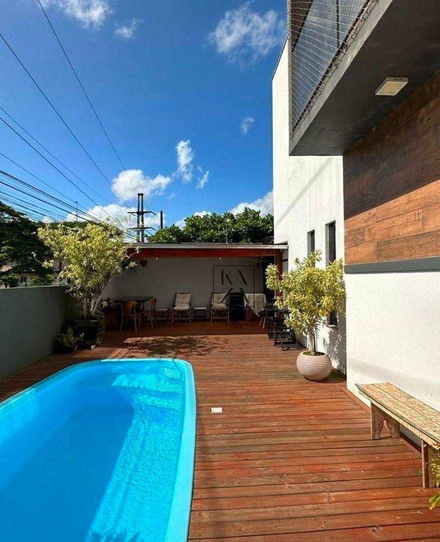 Casa à venda com 2 quartos, 80m² - Foto 2