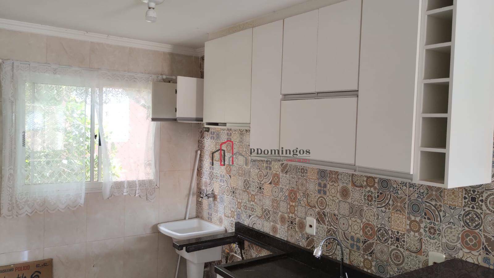 Apartamento para alugar com 2 quartos, 44m² - Foto 2