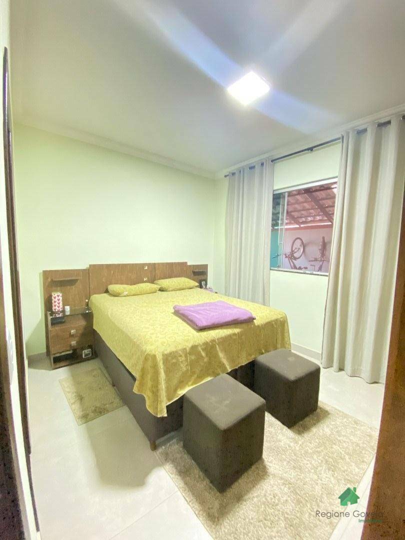 Casa à venda com 3 quartos, 90m² - Foto 8