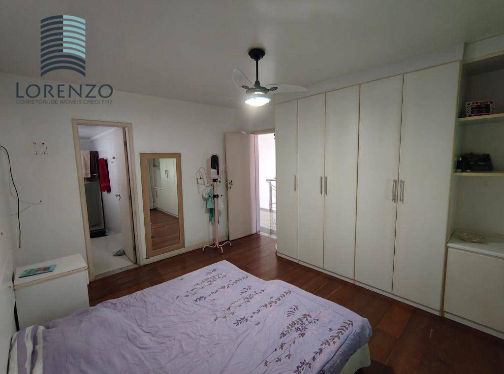 Casa de Condomínio para alugar com 4 quartos, 292m² - Foto 18