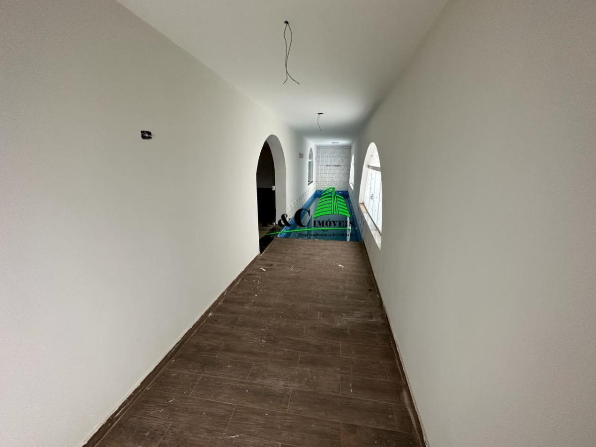 Casa à venda com 10 quartos, 1000m² - Foto 25